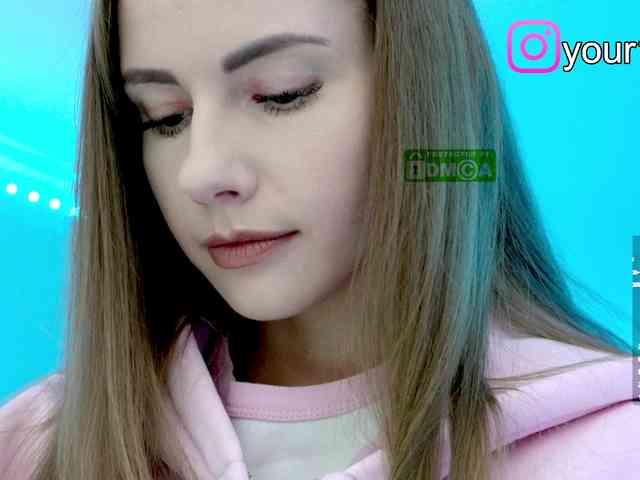 VikkiExtraCheese webcam