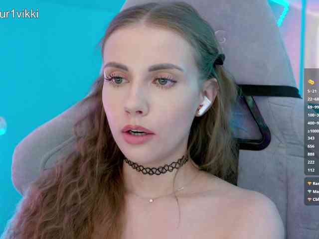 VikkiExtraCheese webcam