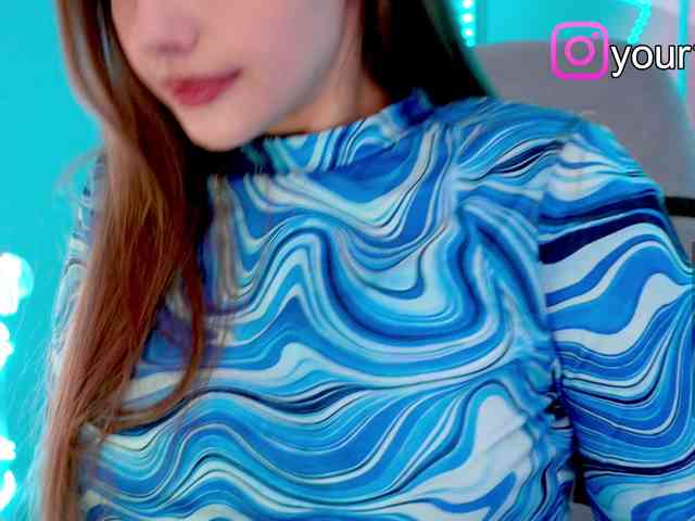 VikkiExtraCheese webcam