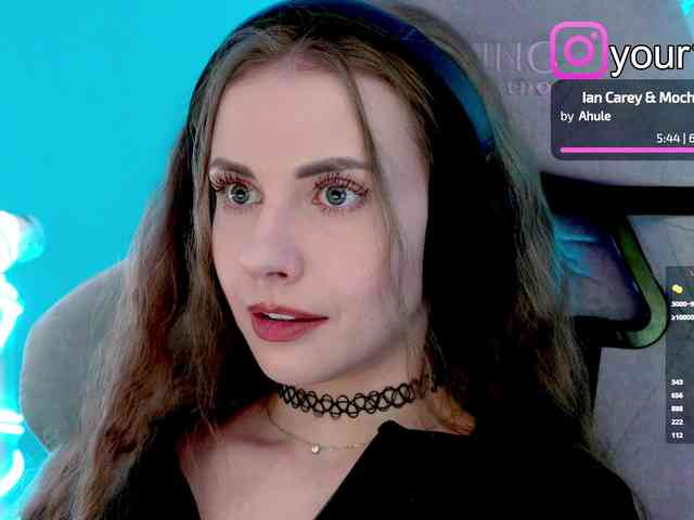 VikkiExtraCheese webcam