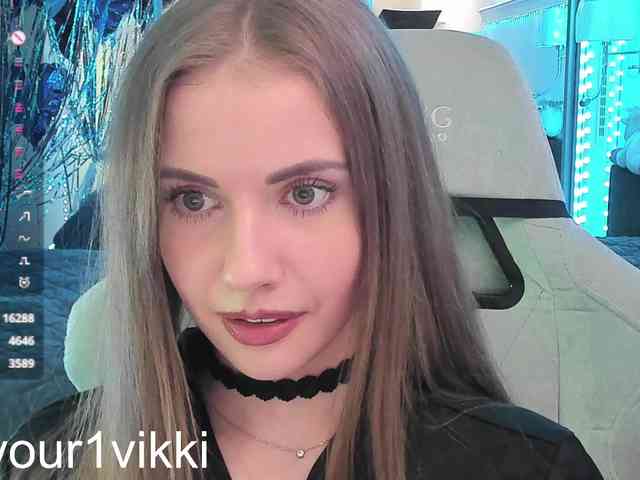 VikkiExtraCheese webcam