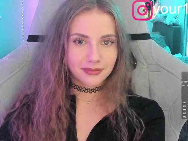 VikkiExtraCheese webcam