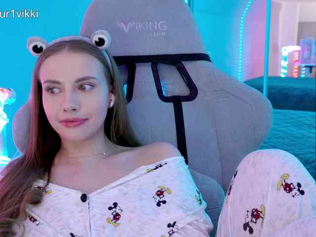 VikkiExtraCheese webcam