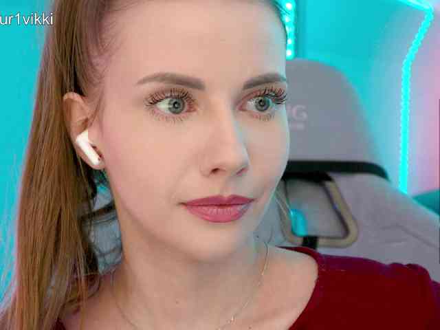 VikkiExtraCheese webcam