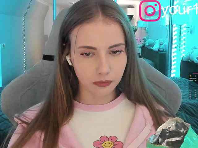 VikkiExtraCheese webcam