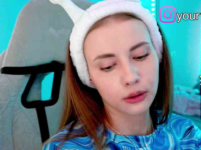 VikkiExtraCheese webcam