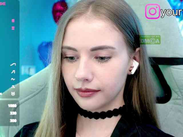 VikkiExtraCheese webcam