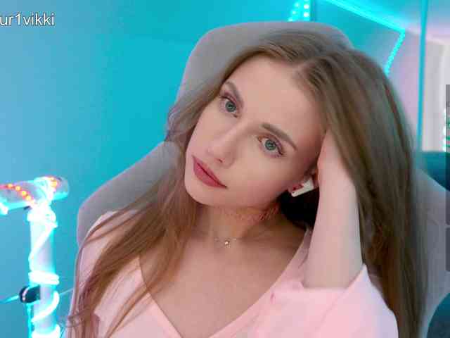 VikkiExtraCheese webcam