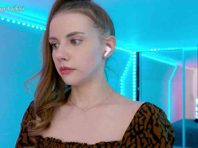 VikkiExtraCheese webcam