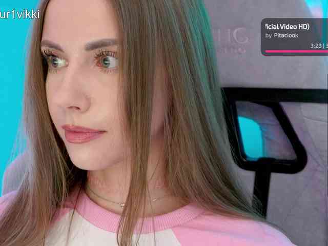 VikkiExtraCheese webcam