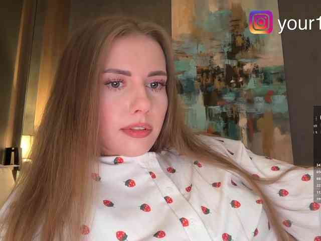 VikkiExtraCheese webcam