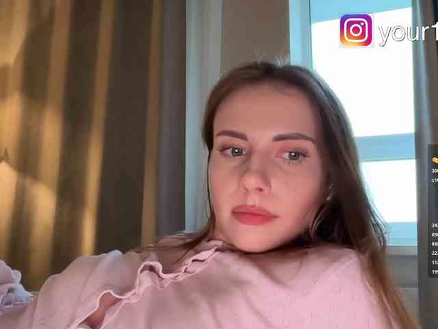 VikkiExtraCheese webcam