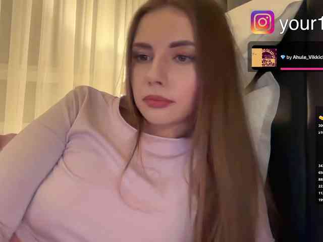 VikkiExtraCheese webcam