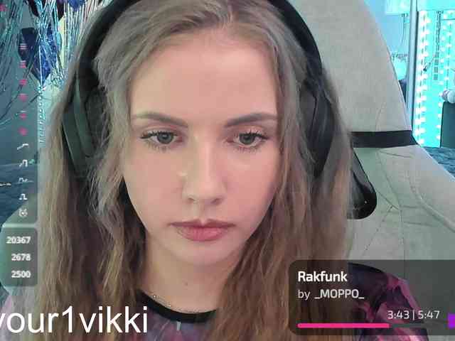 real web cam show -VikkiL0vesCheese-