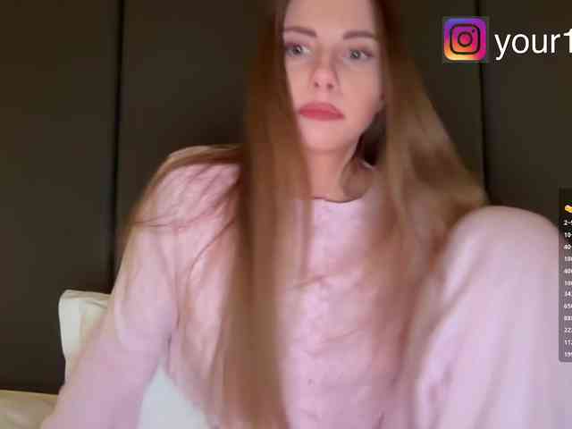 VikkiExtraCheese webcam