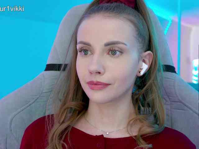 VikkiExtraCheese webcam