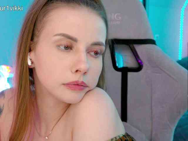 VikkiExtraCheese webcam