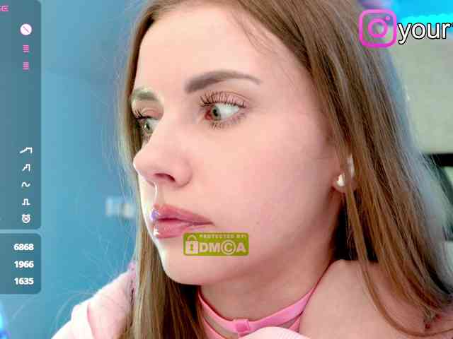 VikkiExtraCheese