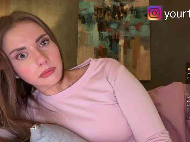 VikkiExtraCheese webcam