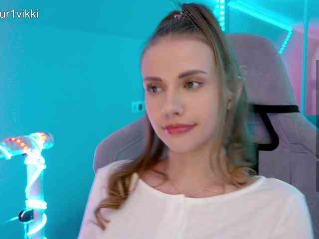 VikkiExtraCheese webcam