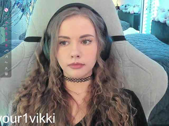 free video chat -VikkiL0vesCheese-
