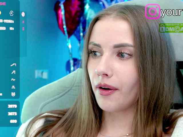 VikkiExtraCheese webcam