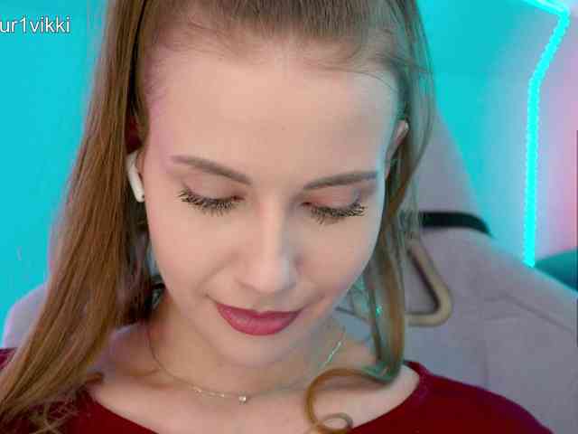 VikkiExtraCheese webcam