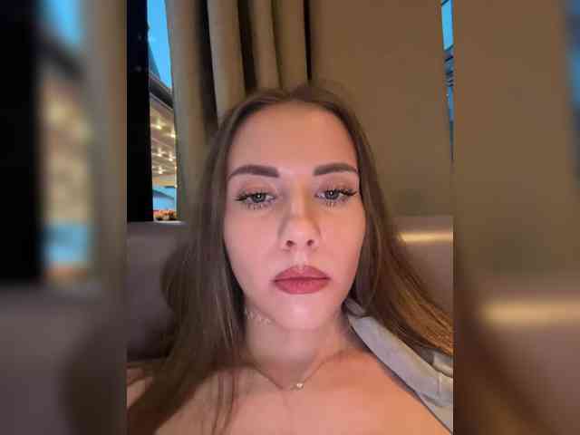 free chatting -VikkiL0vesCheese-