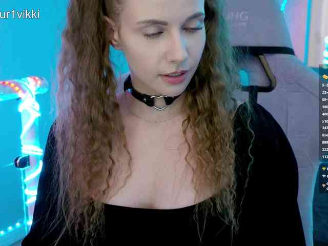 VikkiExtraCheese webcam