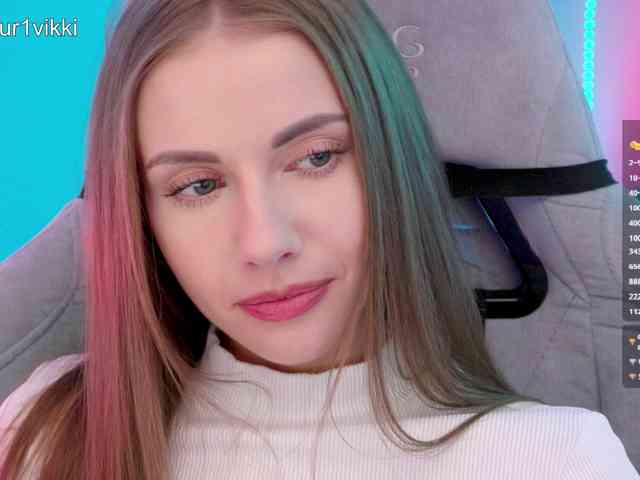 VikkiExtraCheese webcam