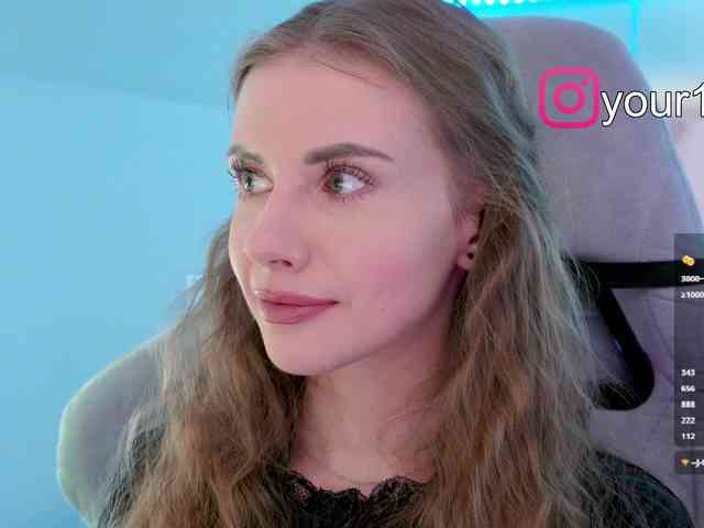 VikkiExtraCheese webcam