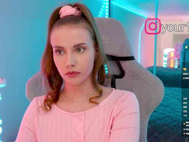 VikkiExtraCheese webcam