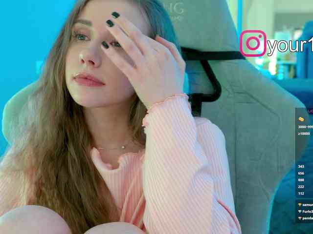 VikkiExtraCheese webcam