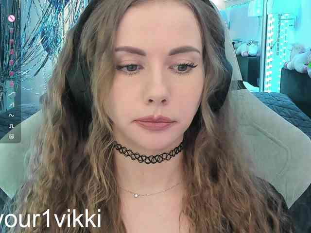 -VikkiL0vesCheese-