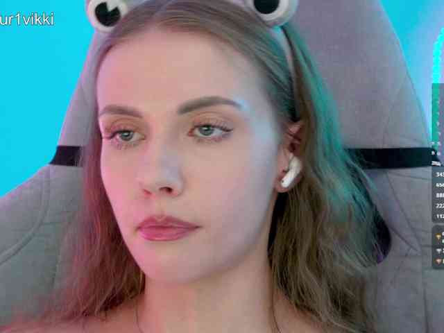 VikkiExtraCheese webcam