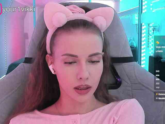 VikkiExtraCheese webcam