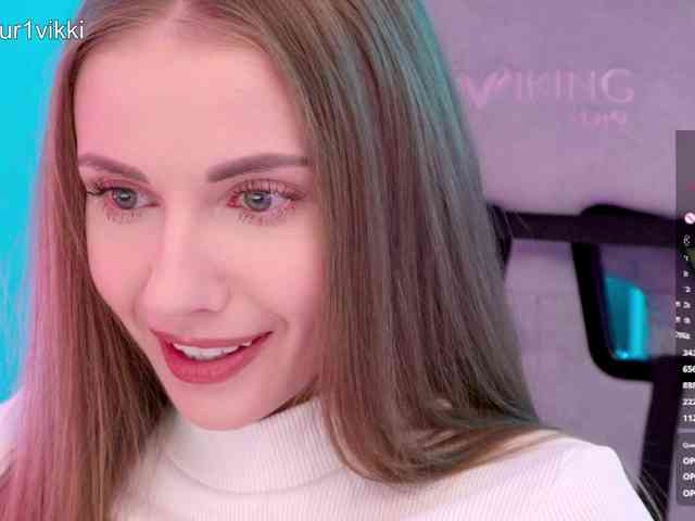 VikkiExtraCheese webcam