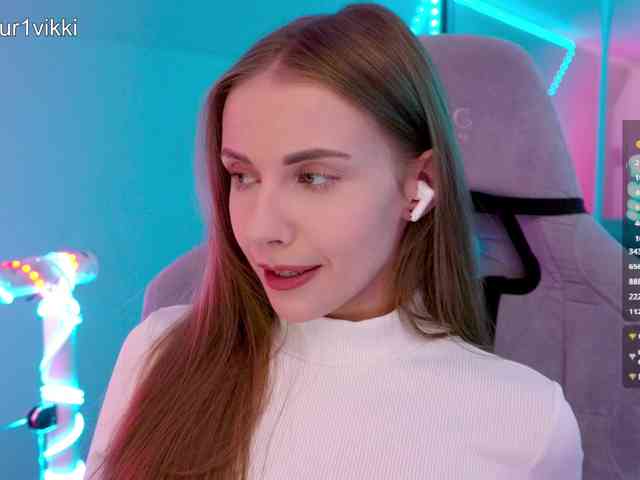 VikkiExtraCheese webcam