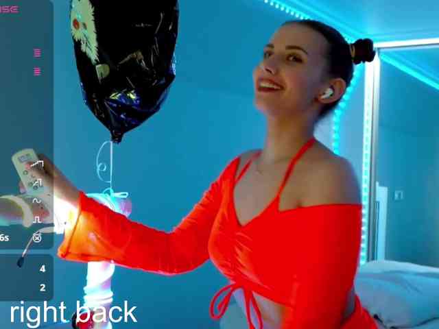 VikkiExtraCheese webcam
