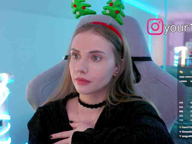 VikkiExtraCheese webcam