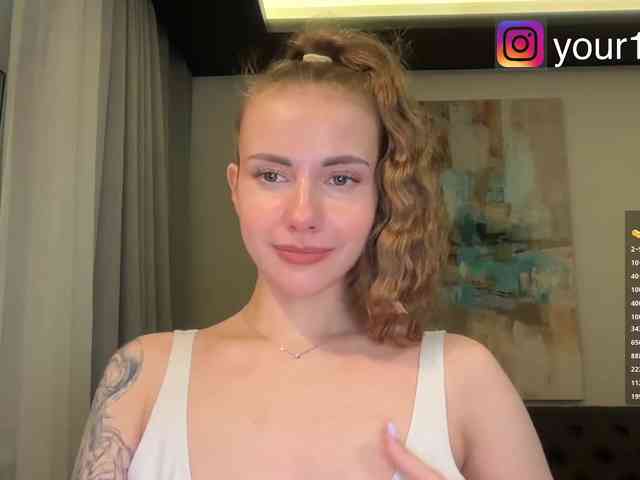 VikkiExtraCheese webcam