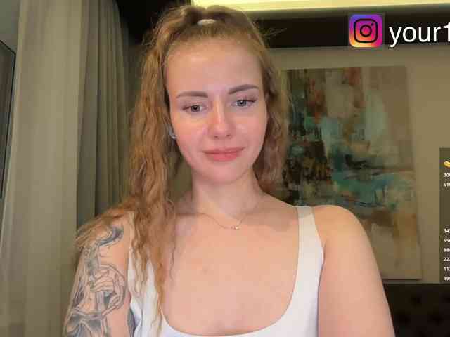 VikkiExtraCheese webcam