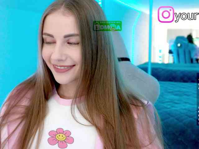 VikkiExtraCheese webcam