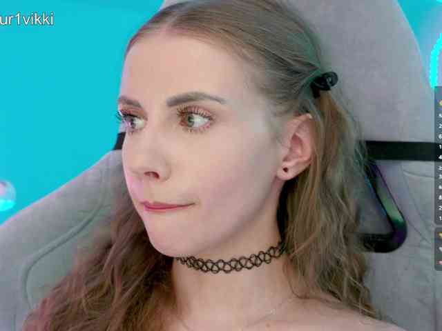 VikkiExtraCheese webcam