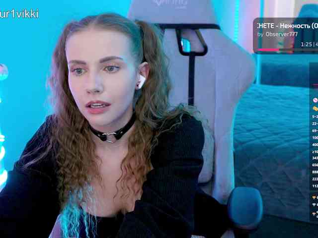 VikkiExtraCheese webcam