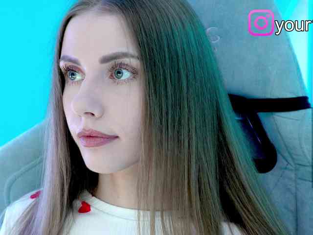 VikkiExtraCheese webcam