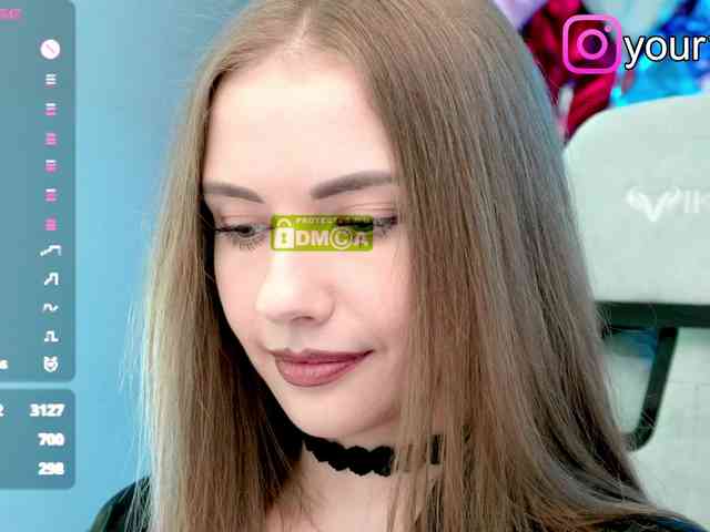 VikkiExtraCheese webcam