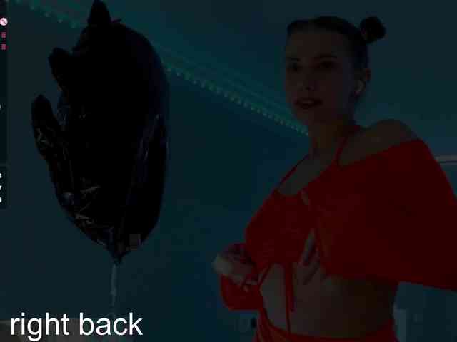 VikkiExtraCheese webcam