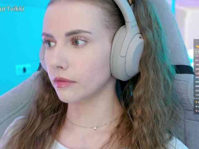 VikkiExtraCheese webcam