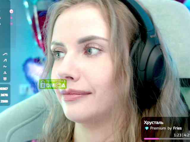 VikkiExtraCheese webcam